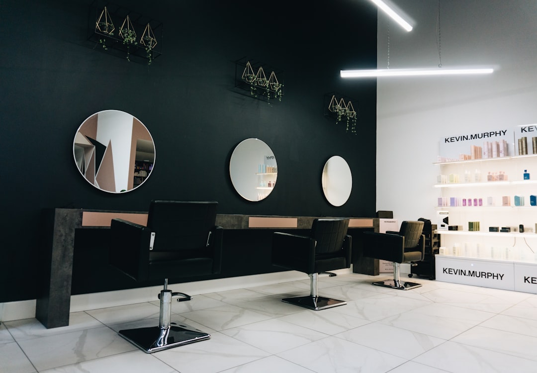 Bella Salon booking system demo for hair and beauty services
